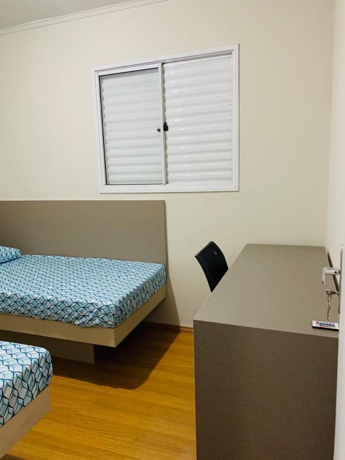 APARTAMENTO INTEIRO COM WiFi 70MB, AR CONDICIONADO, PROXIMO AO ESTADIO DO CAFÉ Londrina Extérieur photo